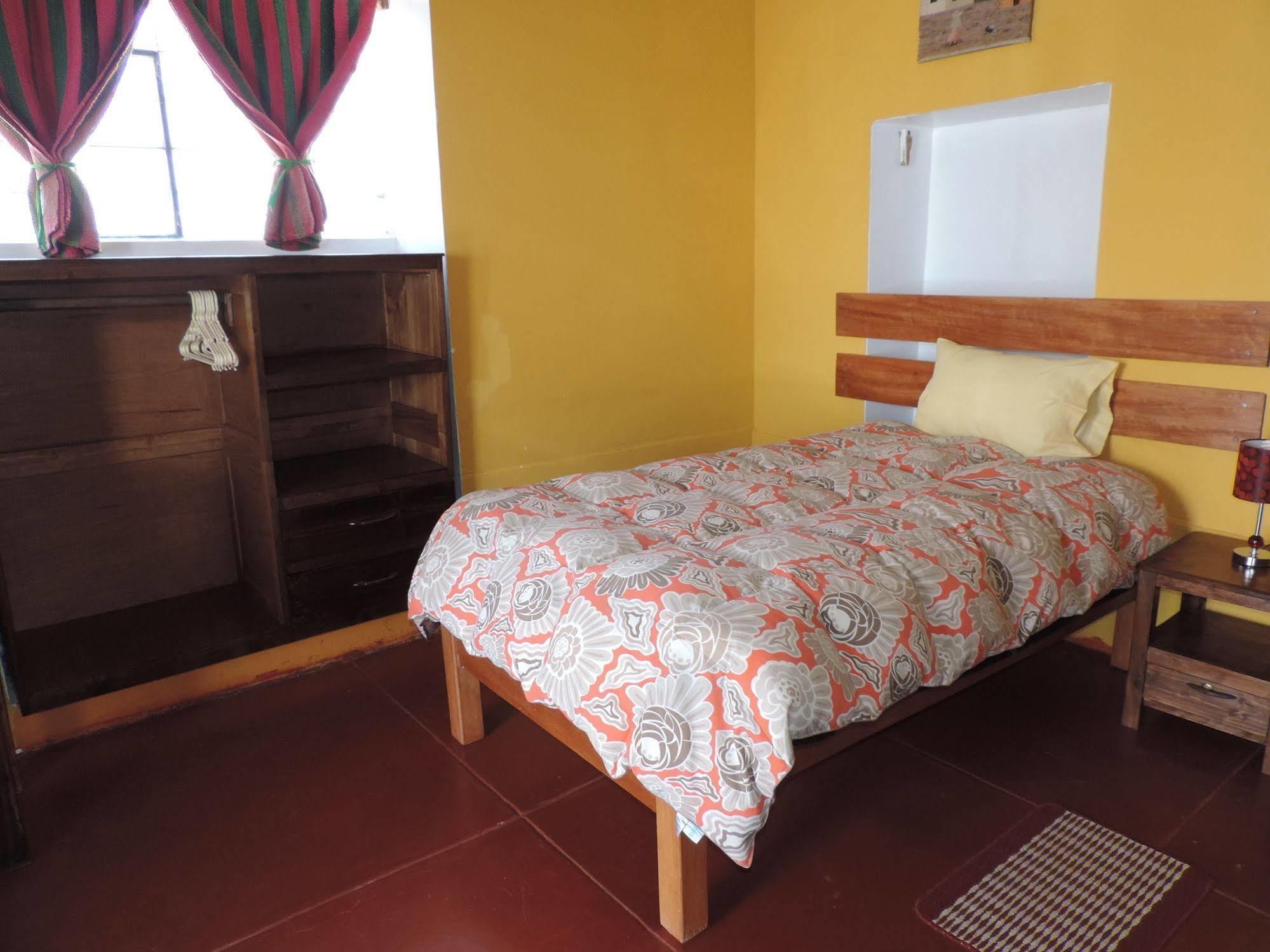 Hospedaje Familiar Kitamayu Pisac Bagian luar foto