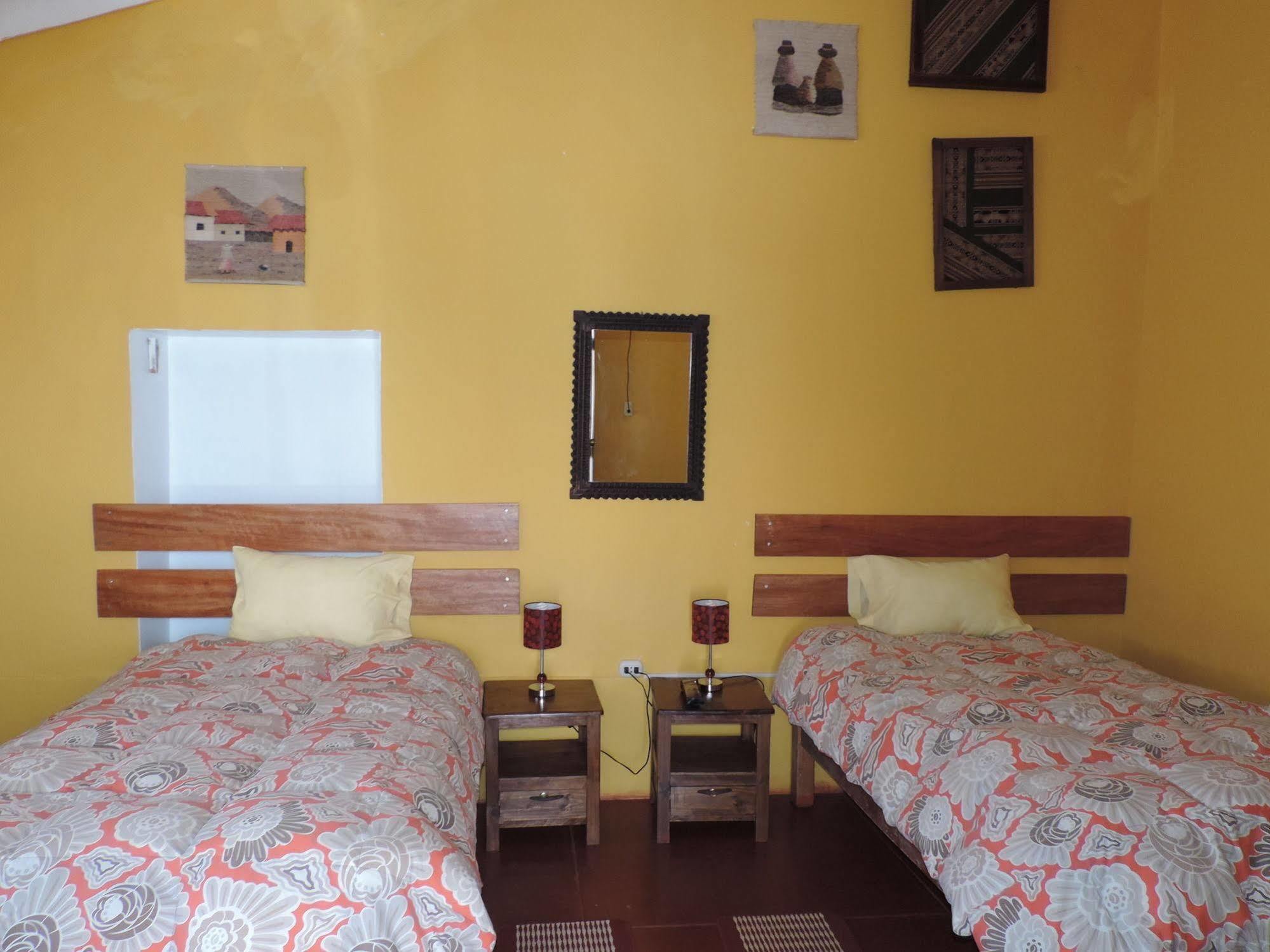Hospedaje Familiar Kitamayu Pisac Bagian luar foto